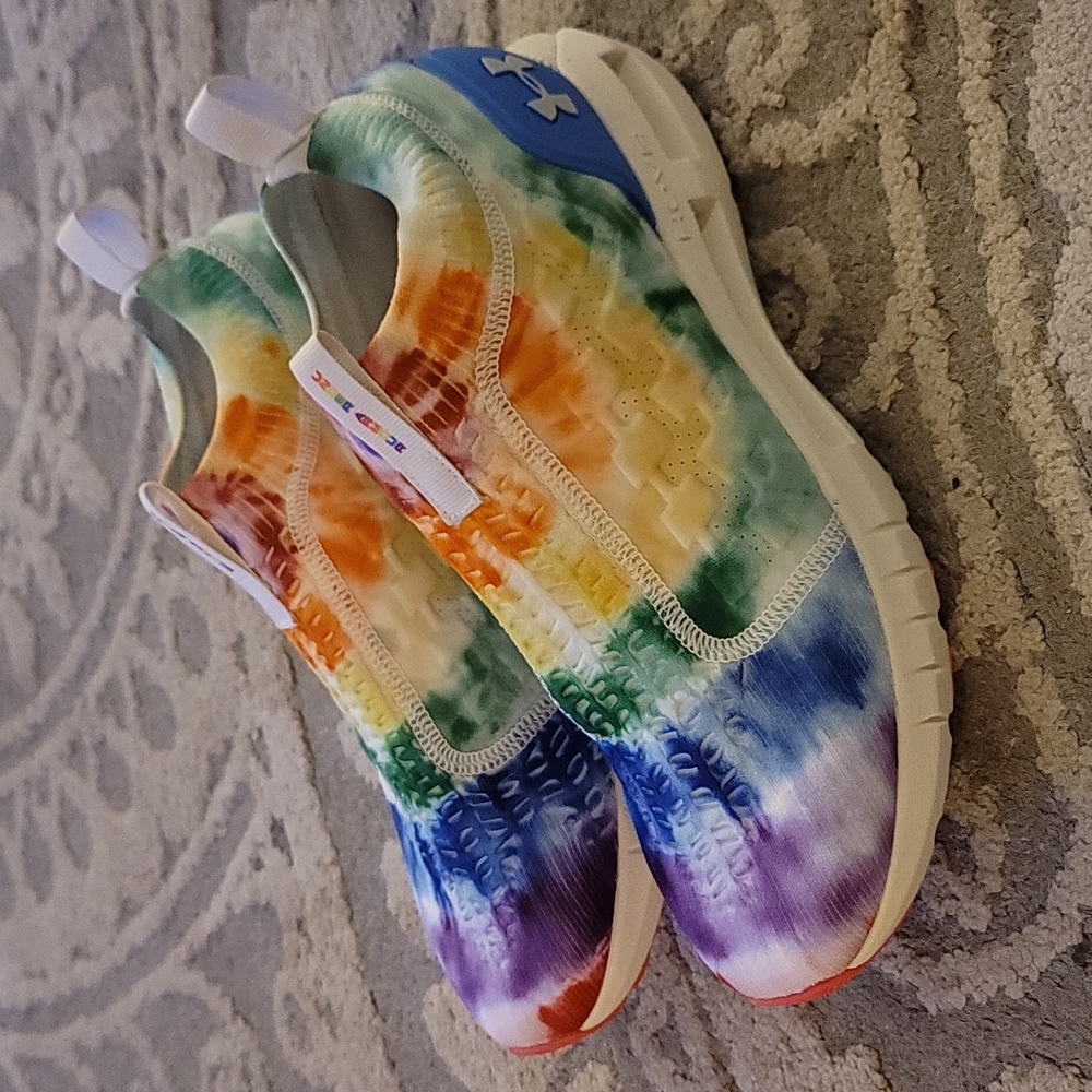Under Armour Hovr Phantom 1 Slip Pride Sneakers 11.5